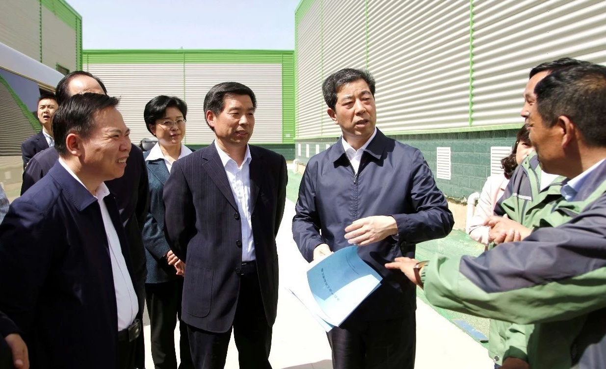省長陳潤兒到我縣調(diào)研脫貧攻堅工作  察看信念集團(tuán)產(chǎn)業(yè)扶貧成效